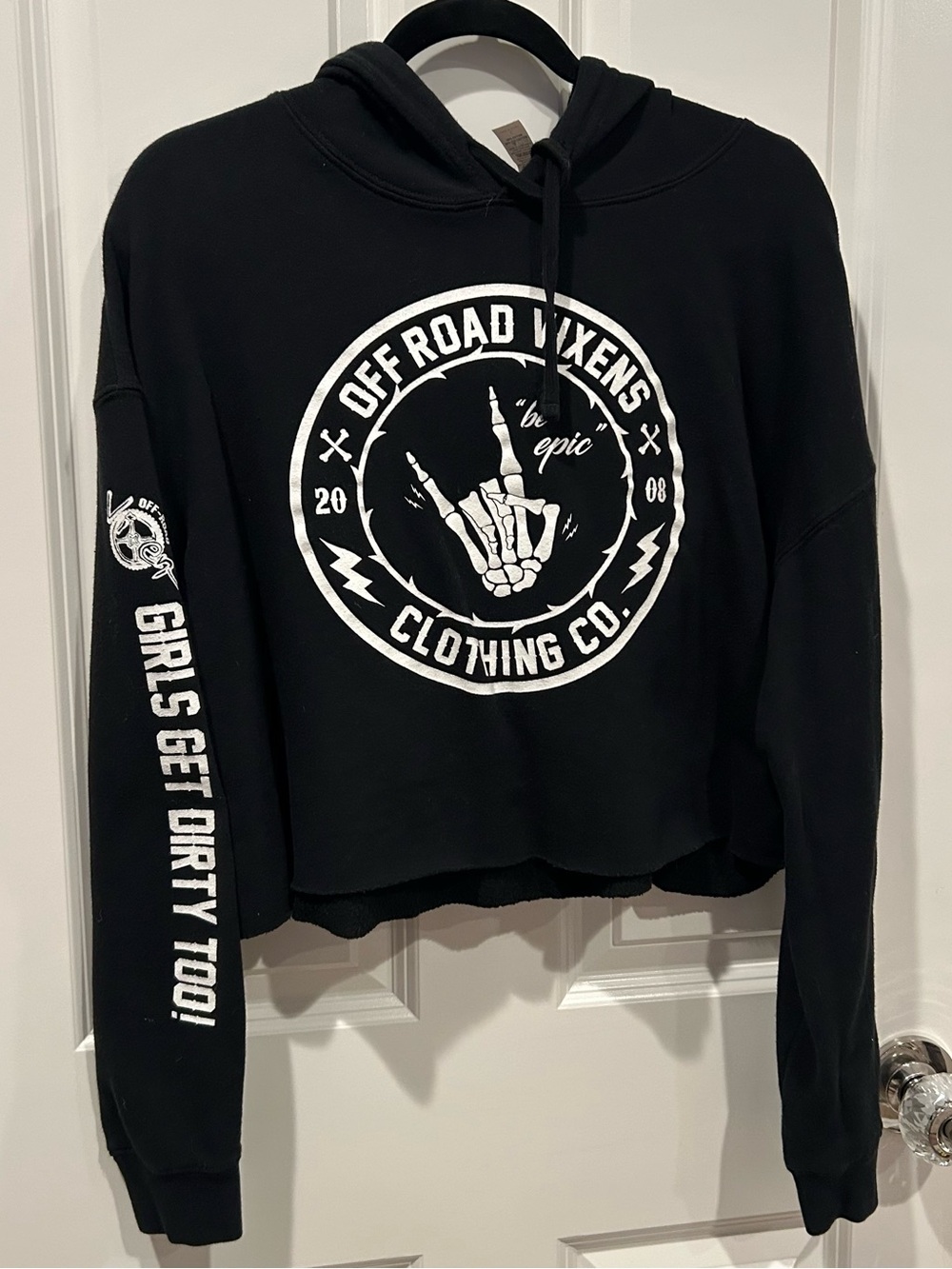 Women’s Off Road Vixens Black Graphic Cropped Hoodie